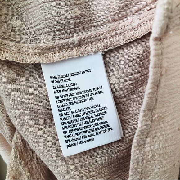 American Eagle pink smocked boho tiered bell sleeve blouse top - Picture 5 of 8